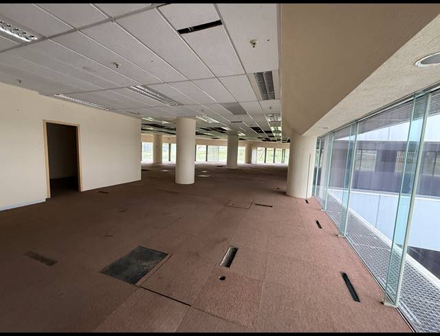 2,652M² OFFICE TO LET IN AUCKLAND PARK